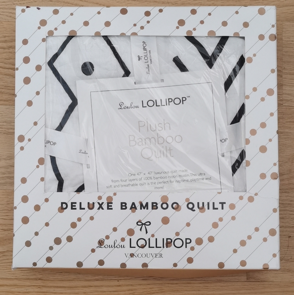 LouLou Lollipop Vancouver Bamboo Deluxe Muslim Quilt 47"X47"